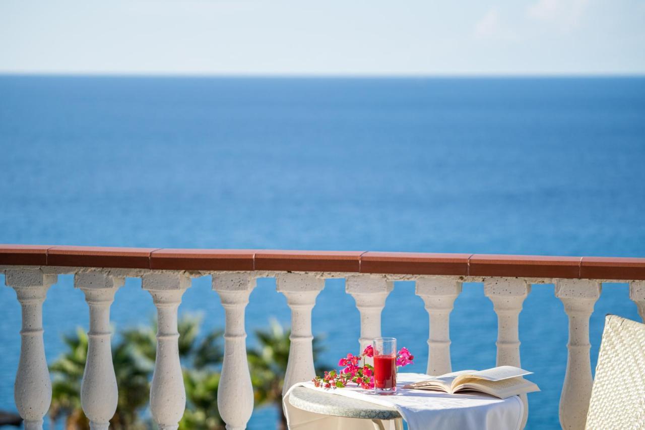 Hotel Santa Lucia Parghelia Esterno foto